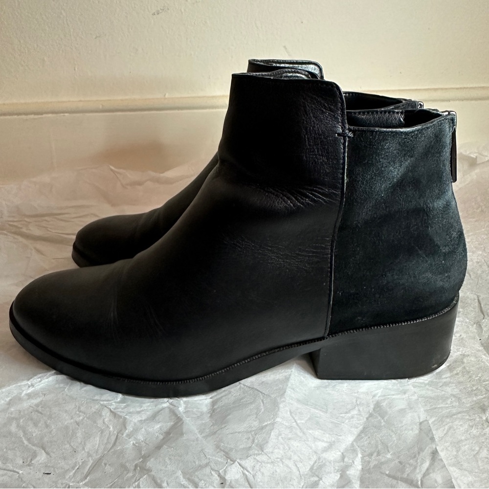 Cole Haan Grand OS Signature Leather Ankle Boots Size 7B